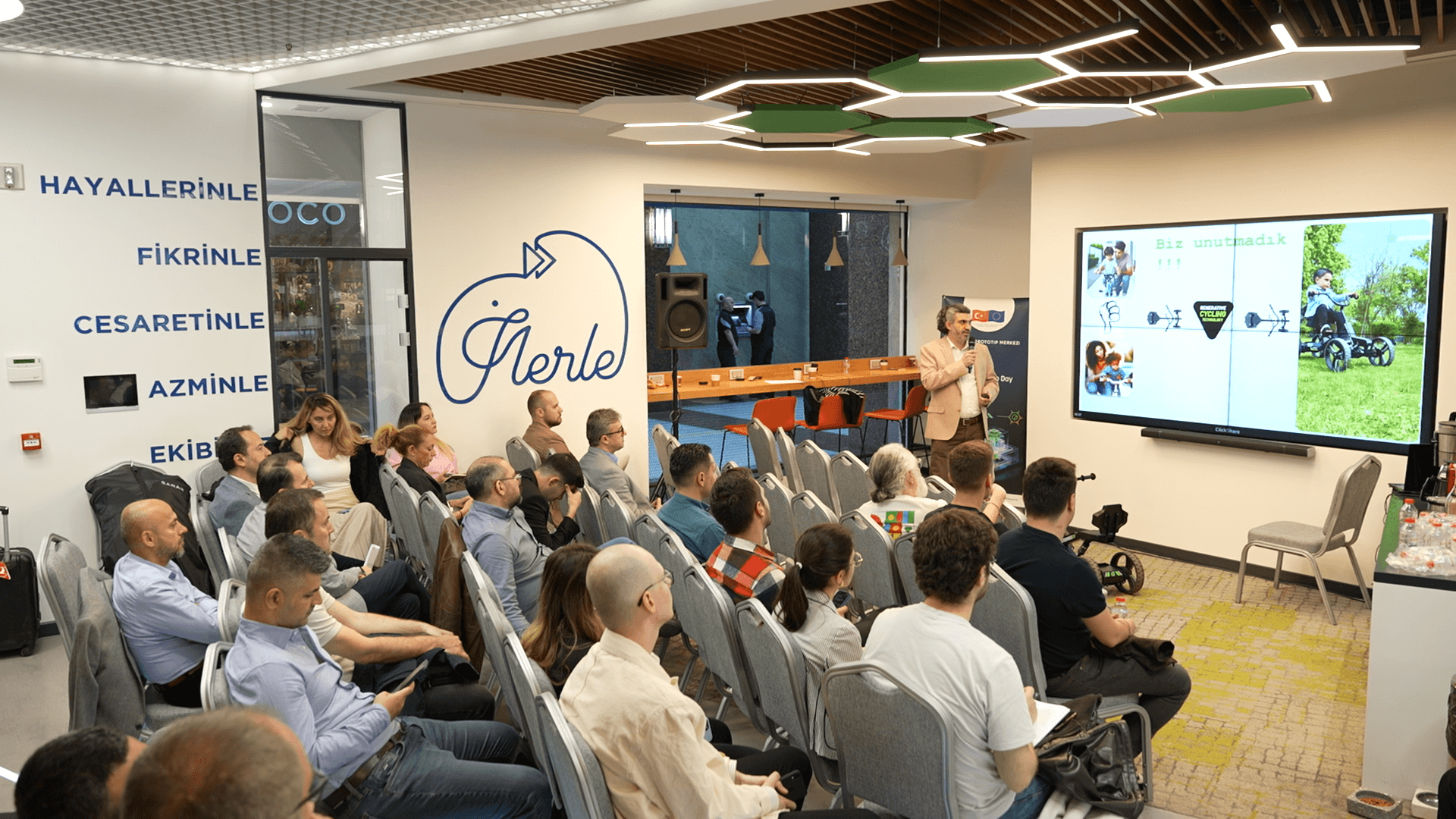 2nd StartEs Demo Day Event was Held in Istanbul